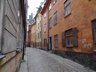 Private walking tour through the Klara city quarters
